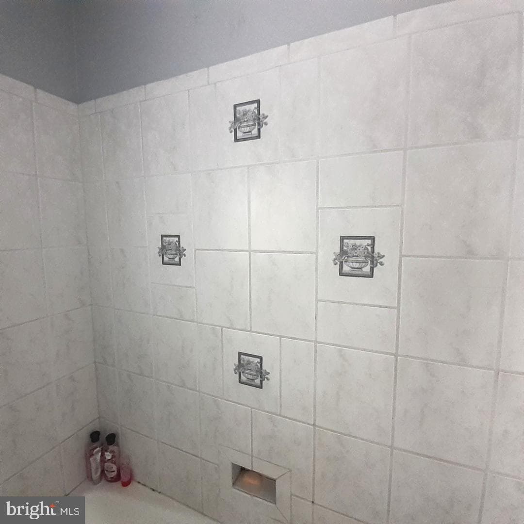 30 Meadow Brook Drive photo 28