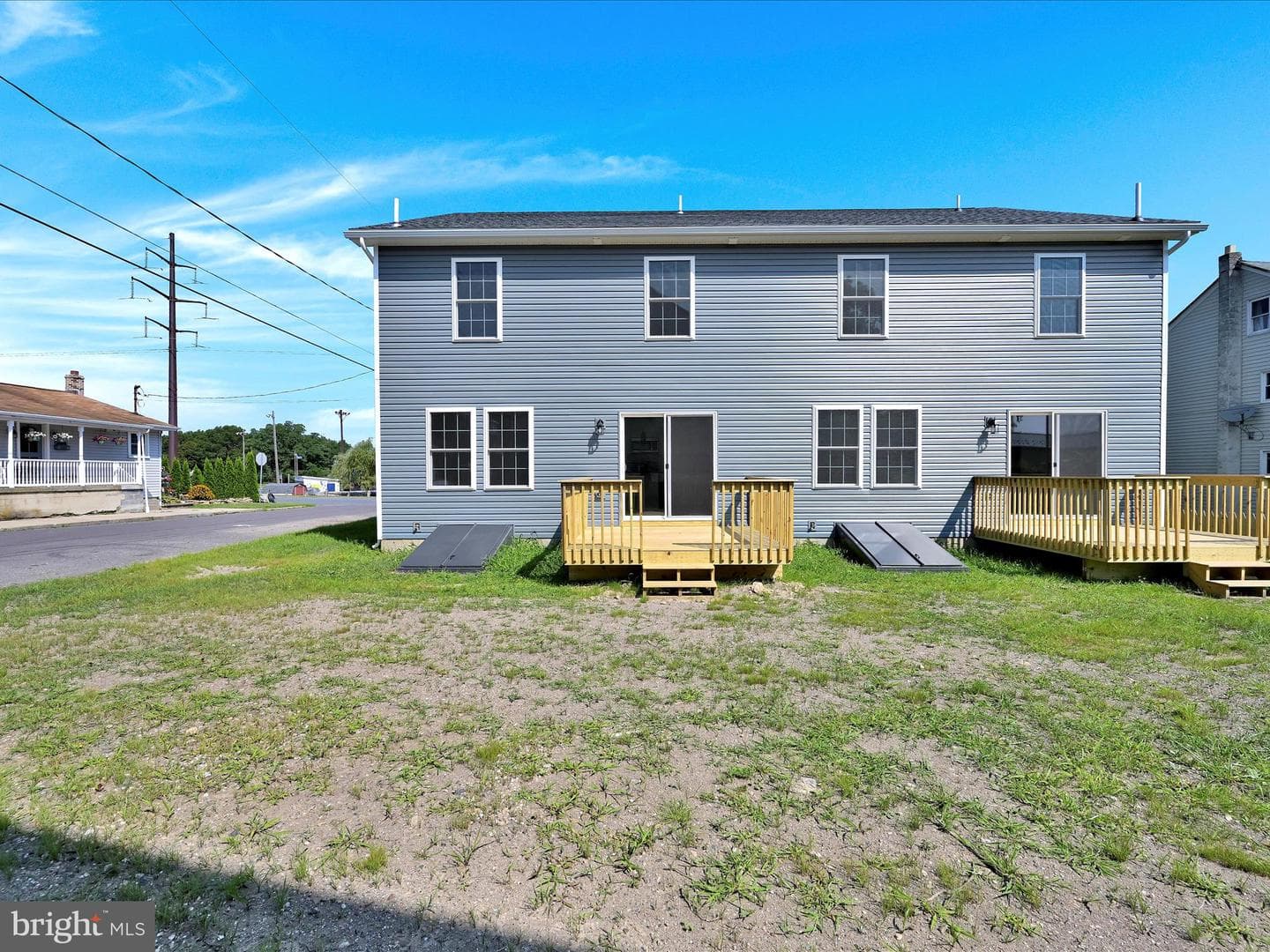 218 W High Street photo 22