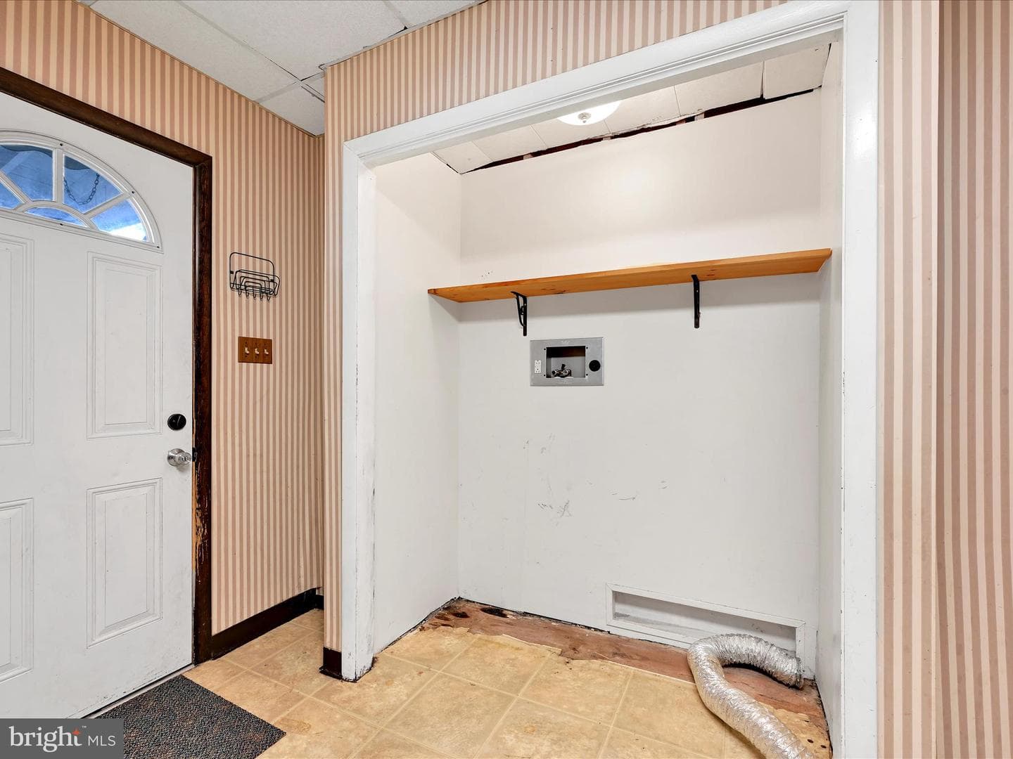 129 W Mahanoy Street photo 17