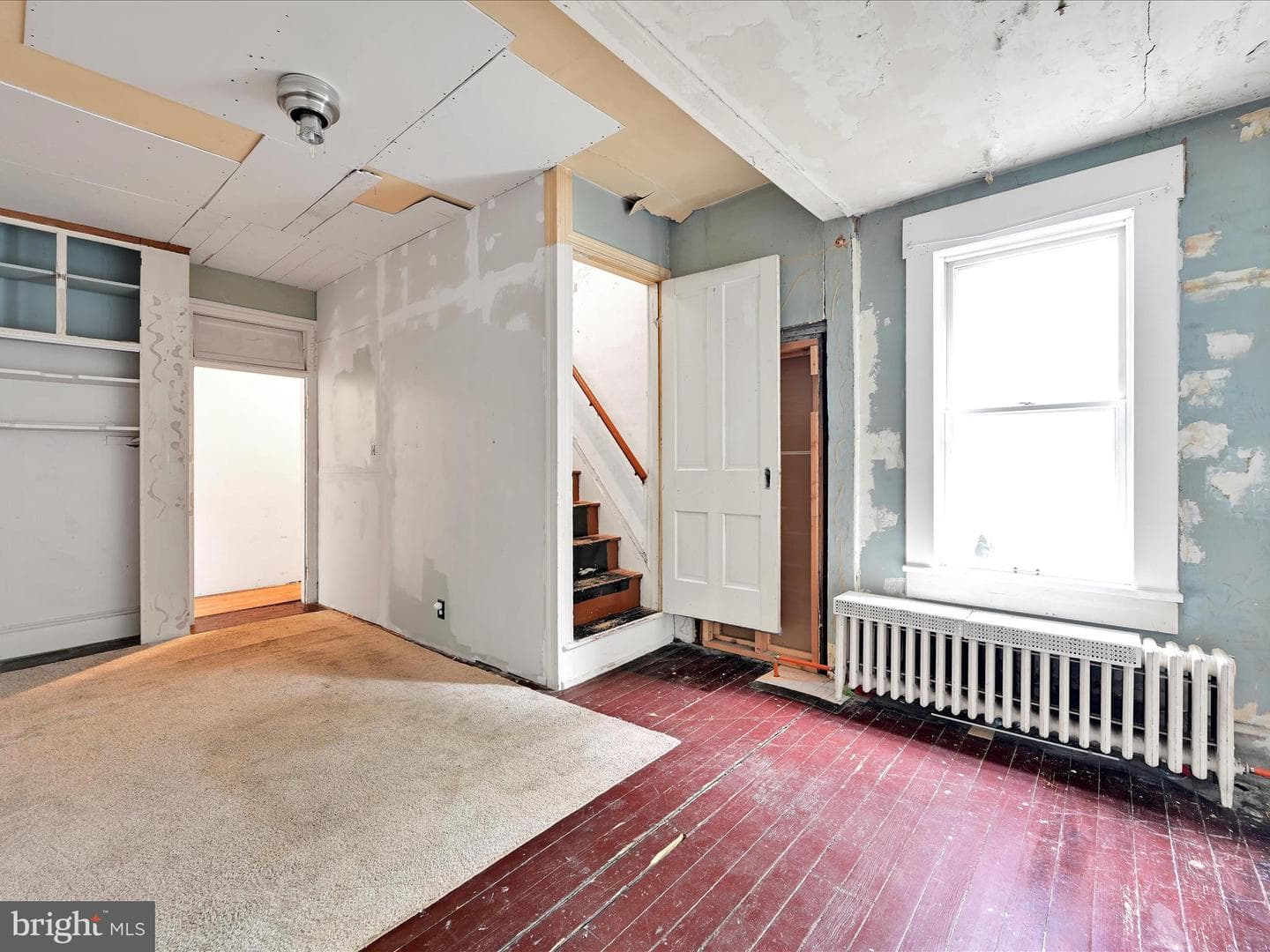 129 W Mahanoy Street photo 22
