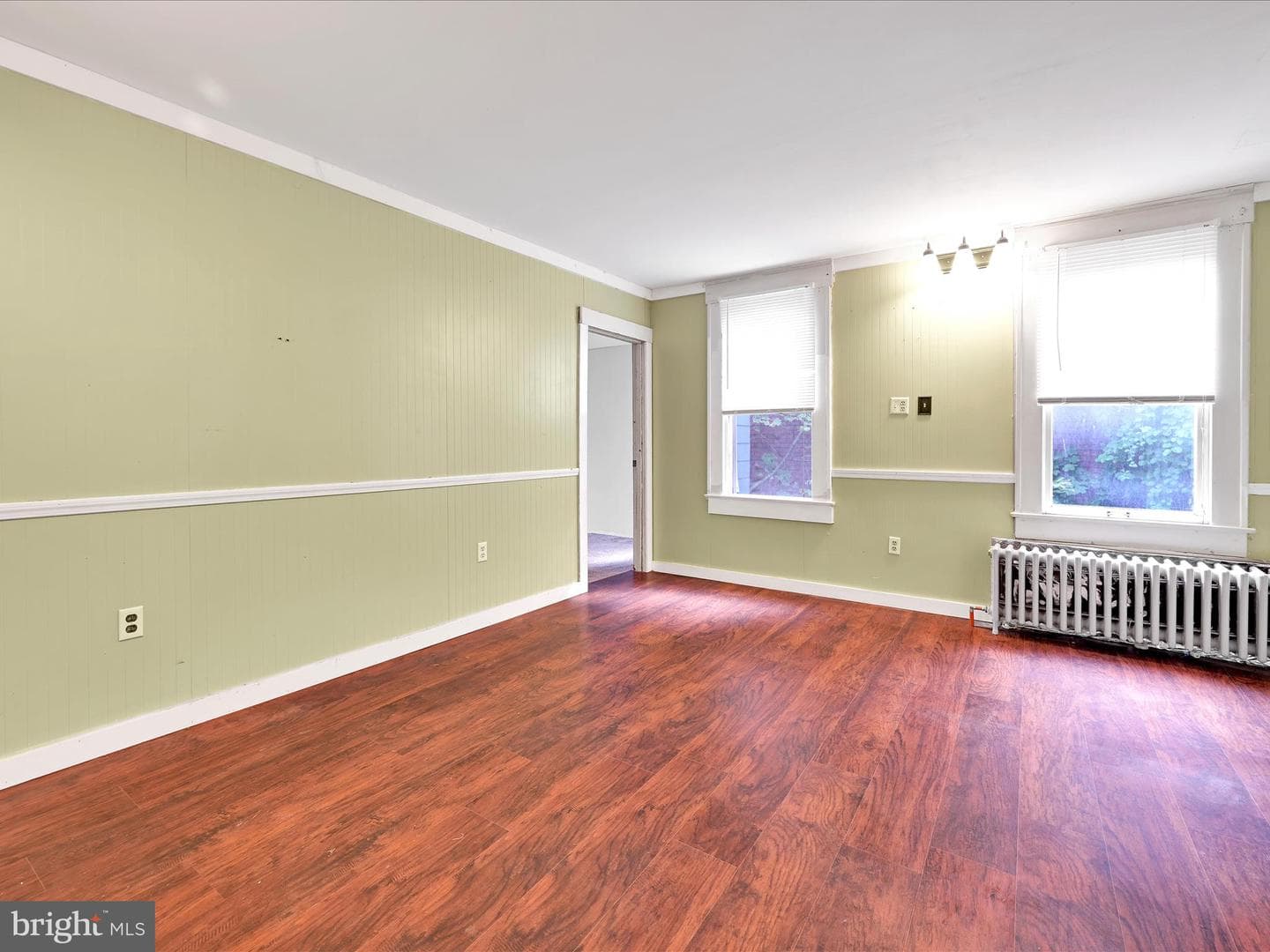 129 W Mahanoy Street photo 24
