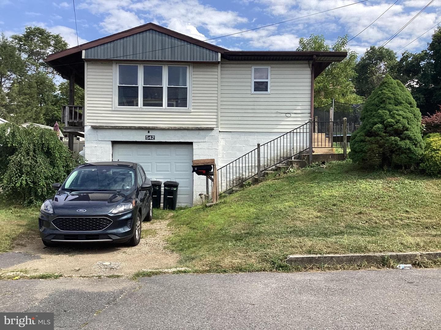 542 Third Street photo 1