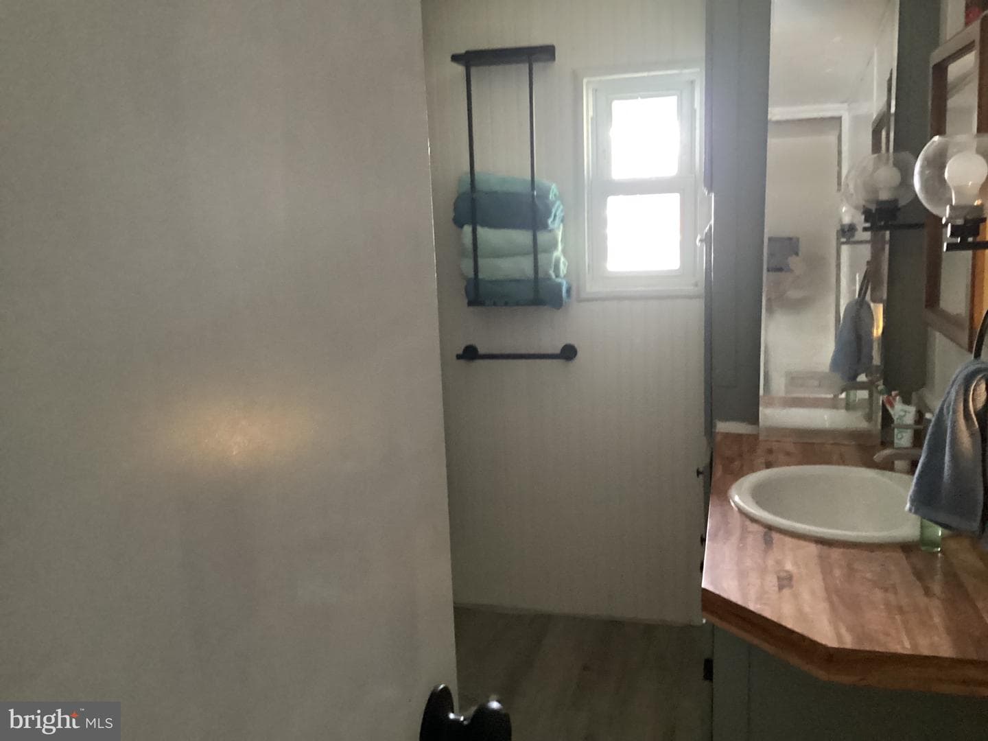 542 Third Street photo 13