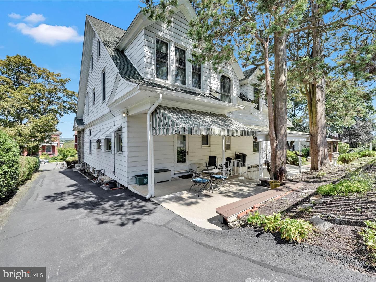 1941 Mahantongo Street photo 48