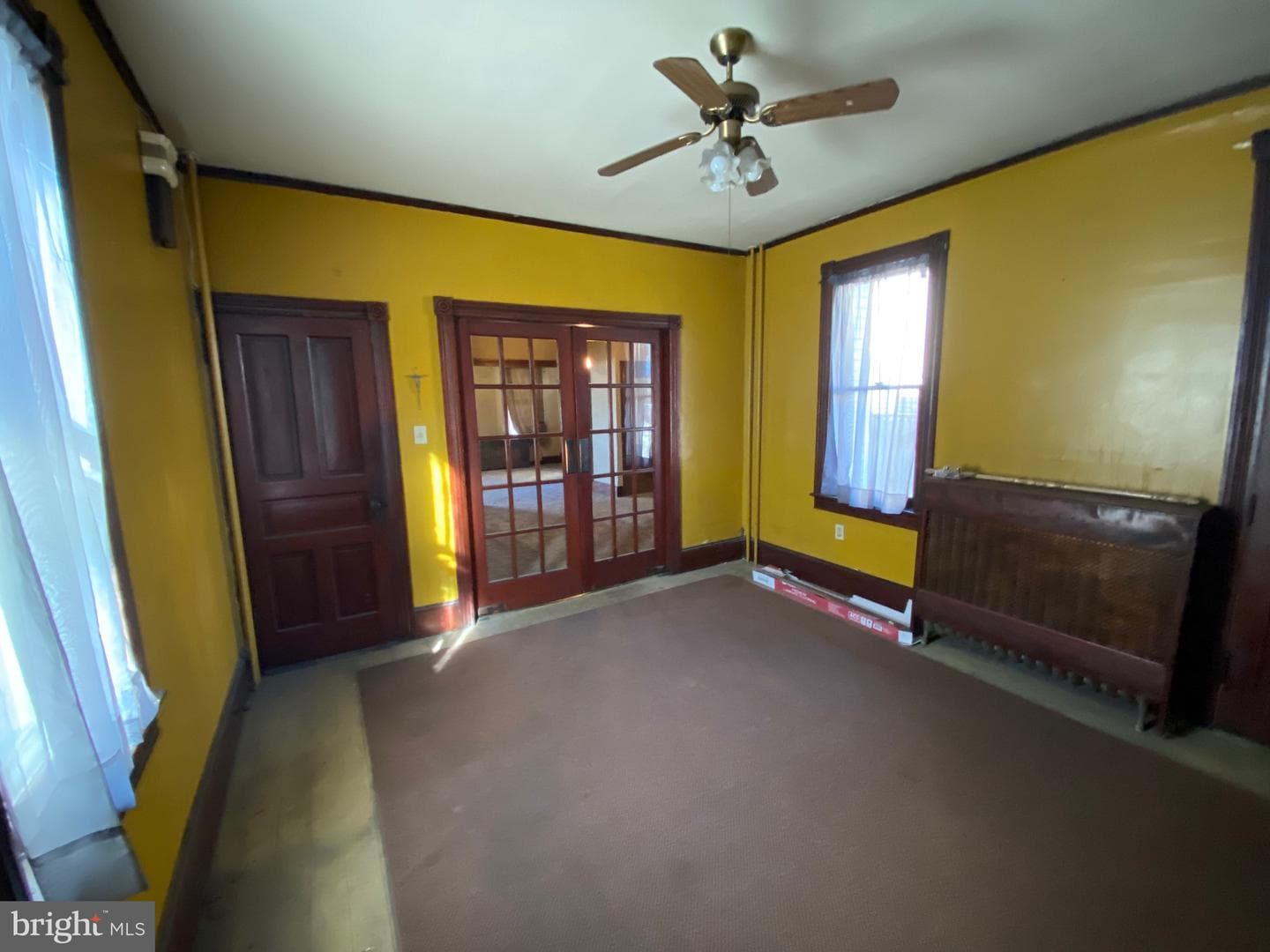 24 N Berne Street photo 10