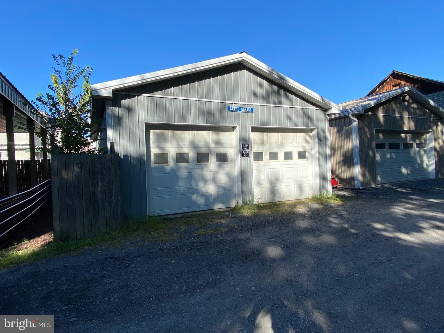 24 N Berne Street photo 2
