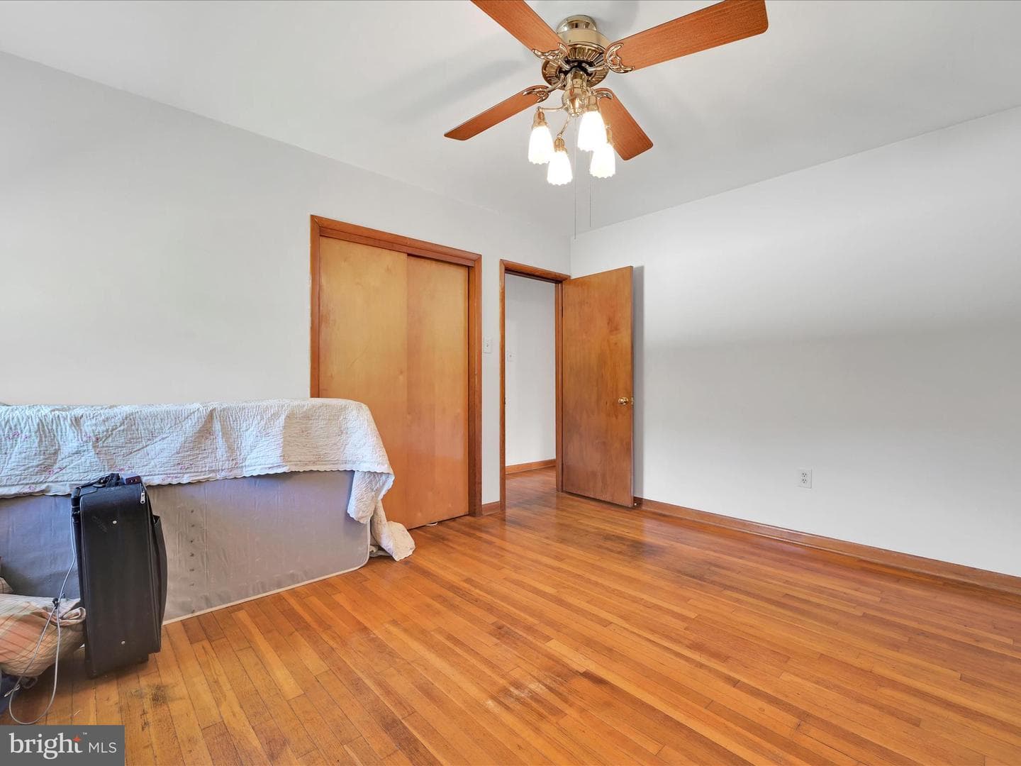231 Market Street photo 14