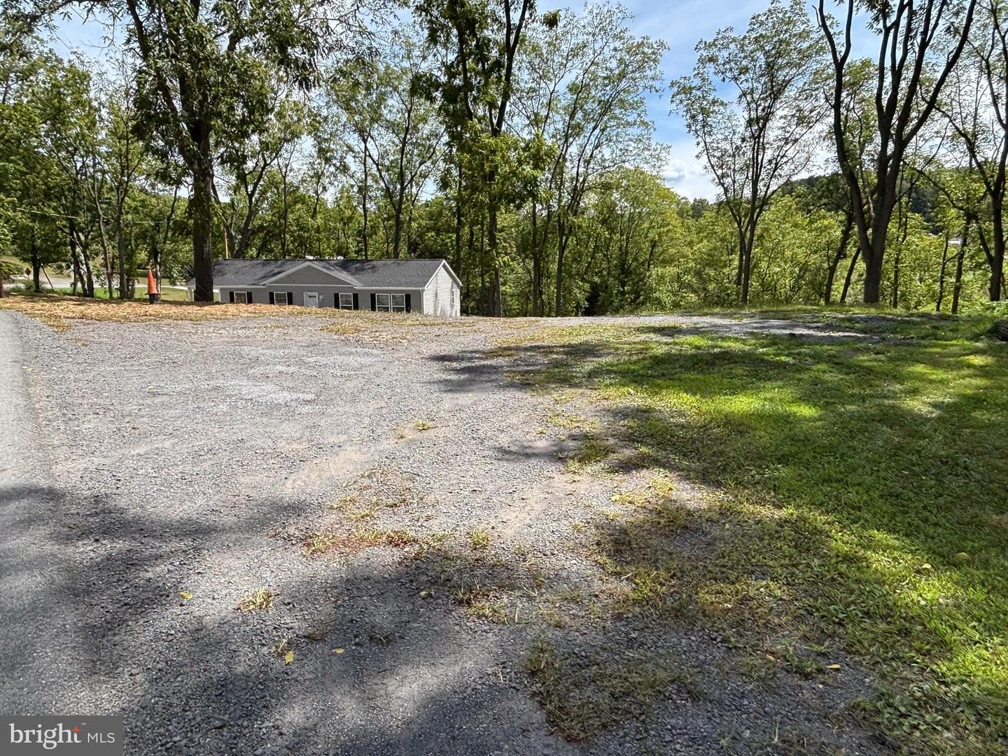 154 Country Club Road photo 20