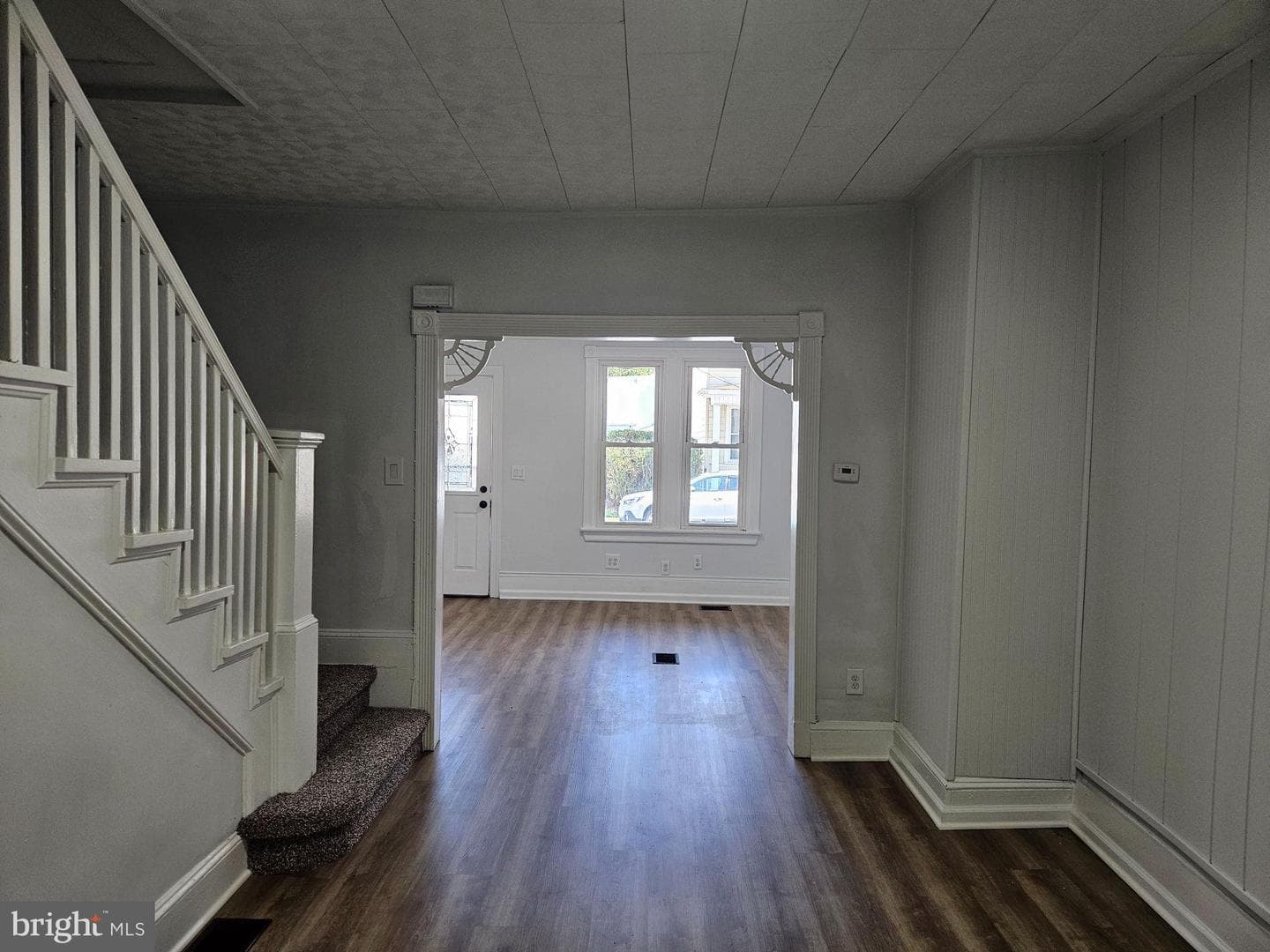 144 S Nichols Street photo 6