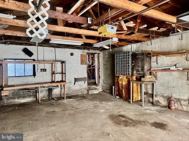 124 N Railroad Avenue photo 44