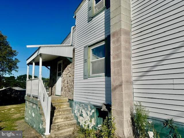 124 N Railroad Avenue photo 9