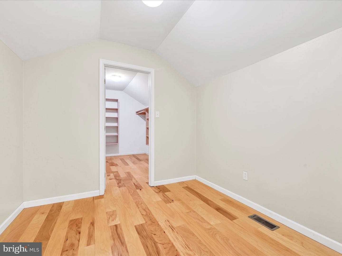 83 Kelsey Drive photo 29