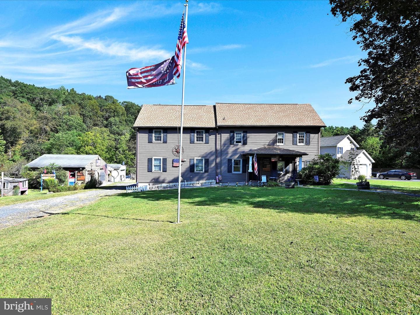 247 Meadow Drive photo 4