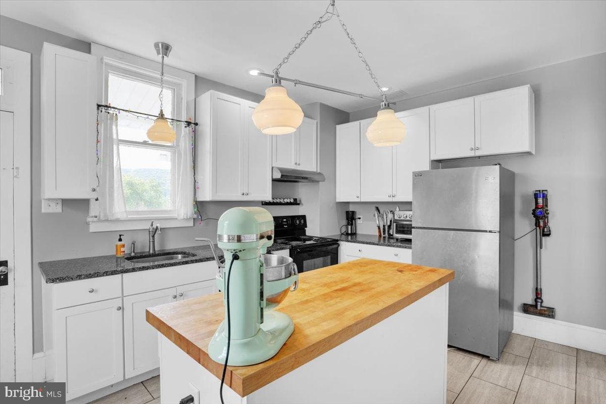 315 Morgan Avenue photo 13