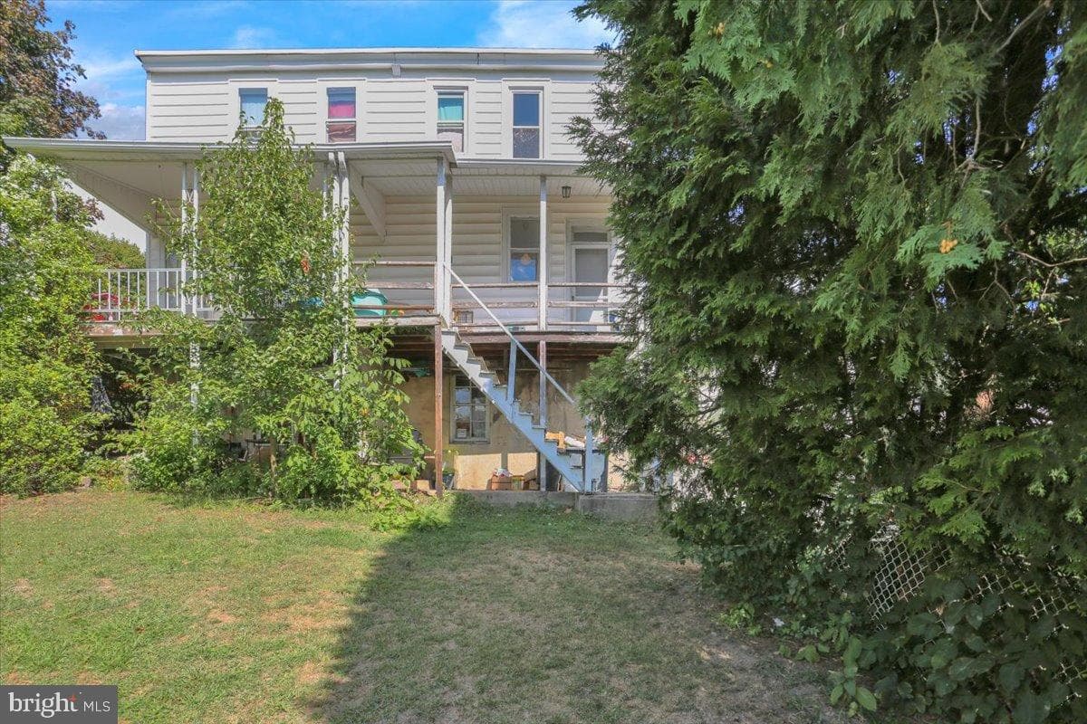 315 Morgan Avenue photo 19