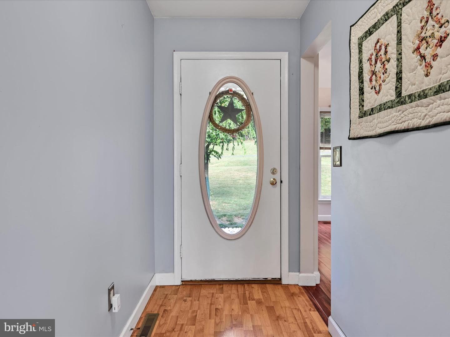 1096 Indian Drive photo 4