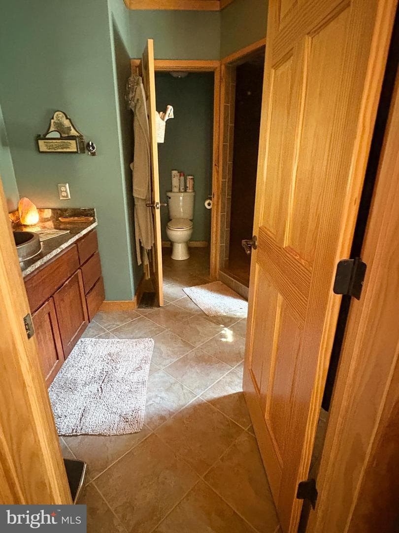 41 Hart Road photo 12