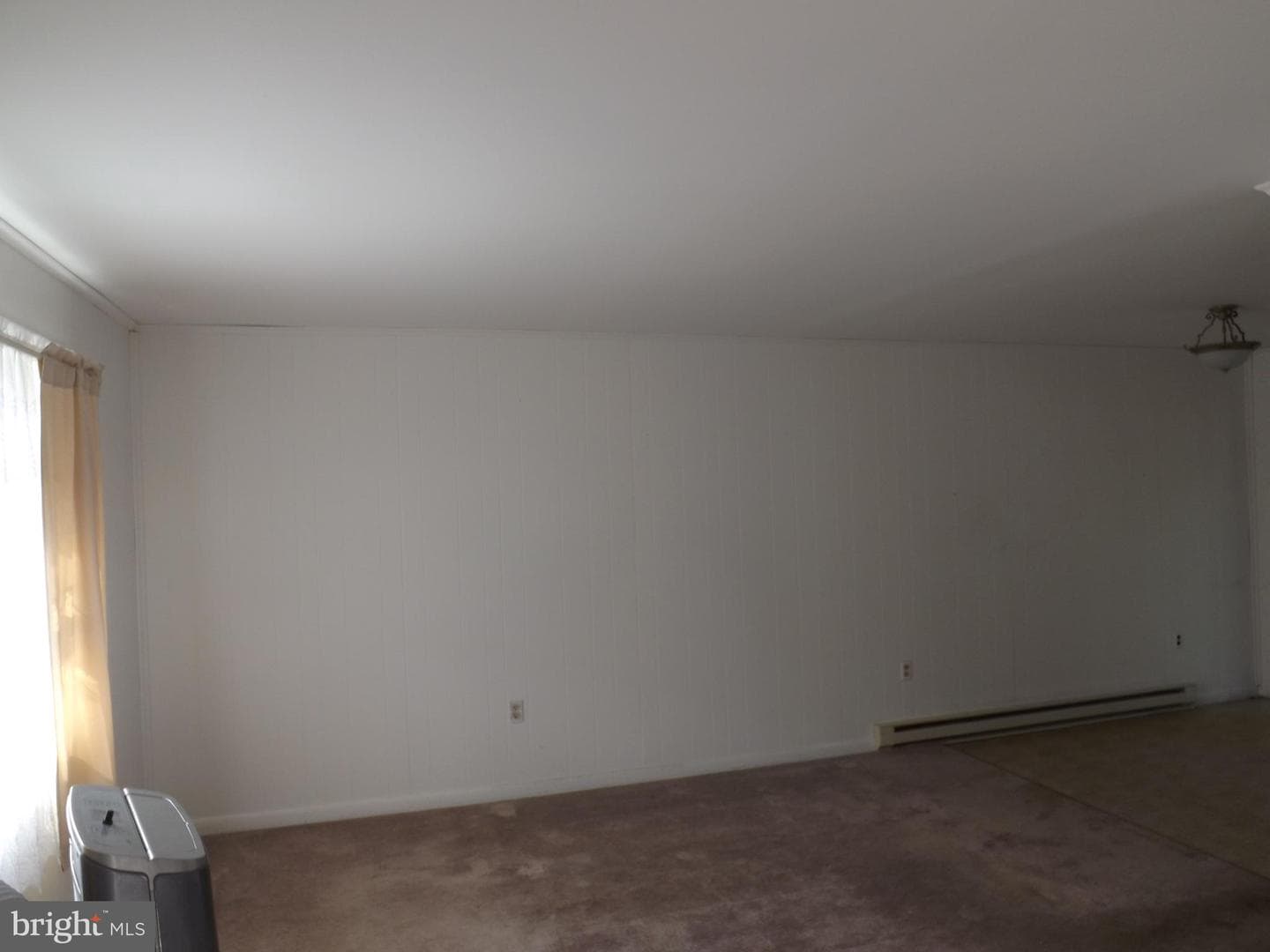 211 E Bacon Street photo 10