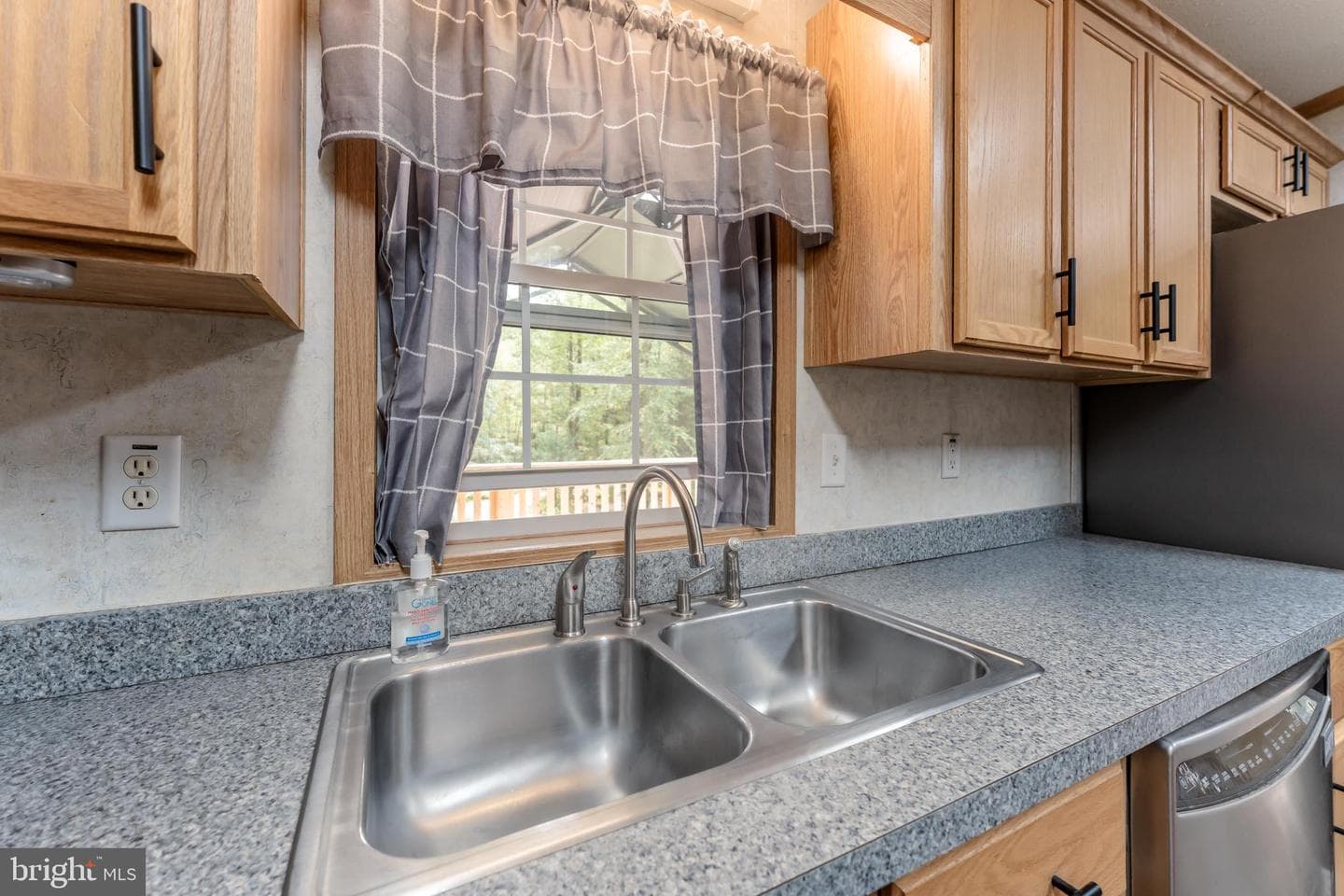 599 Blue Mountain Drive photo 34