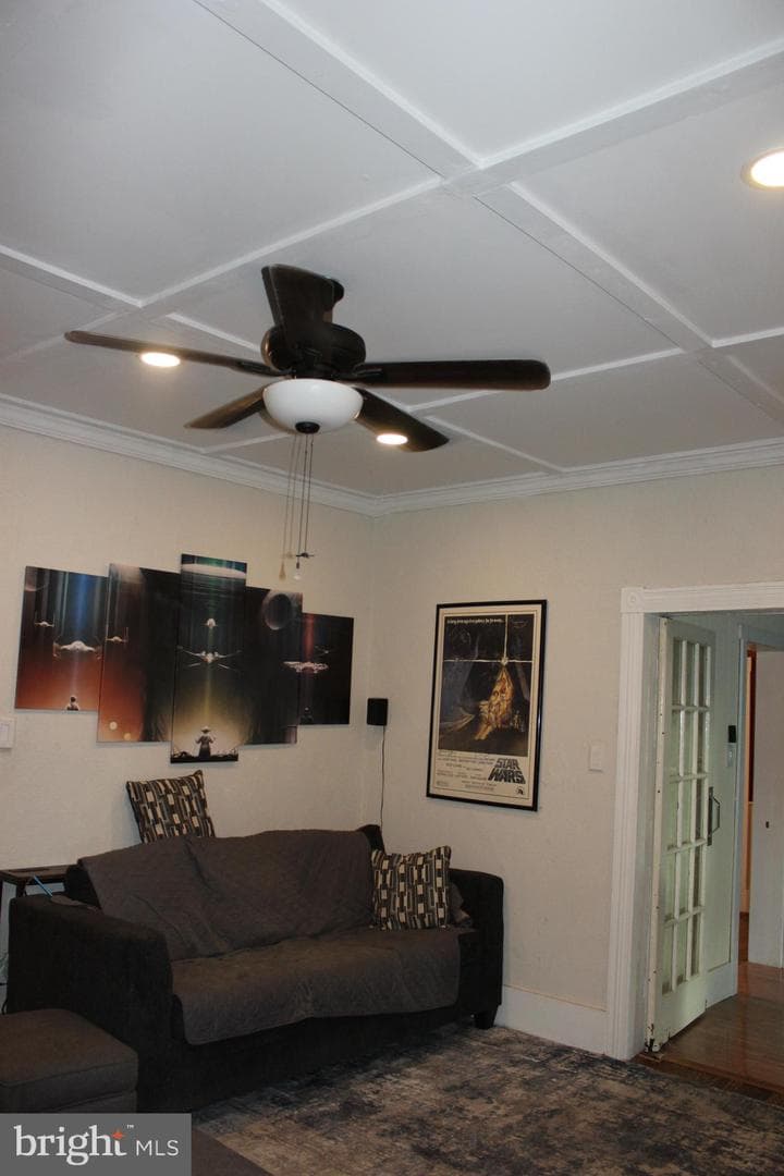 2 E Grand Avenue photo 22