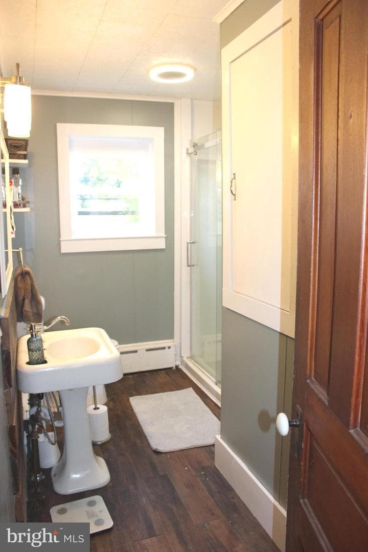 2 E Grand Avenue photo 29