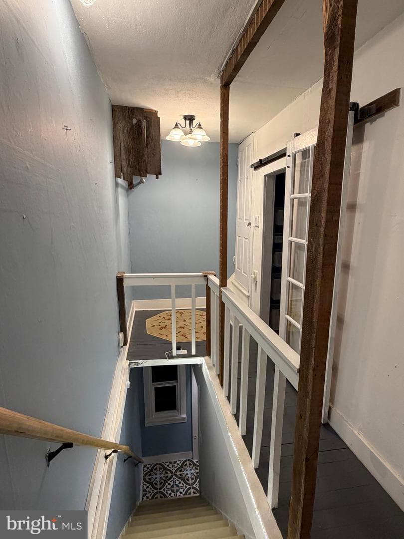 2 E Grand Avenue photo 34