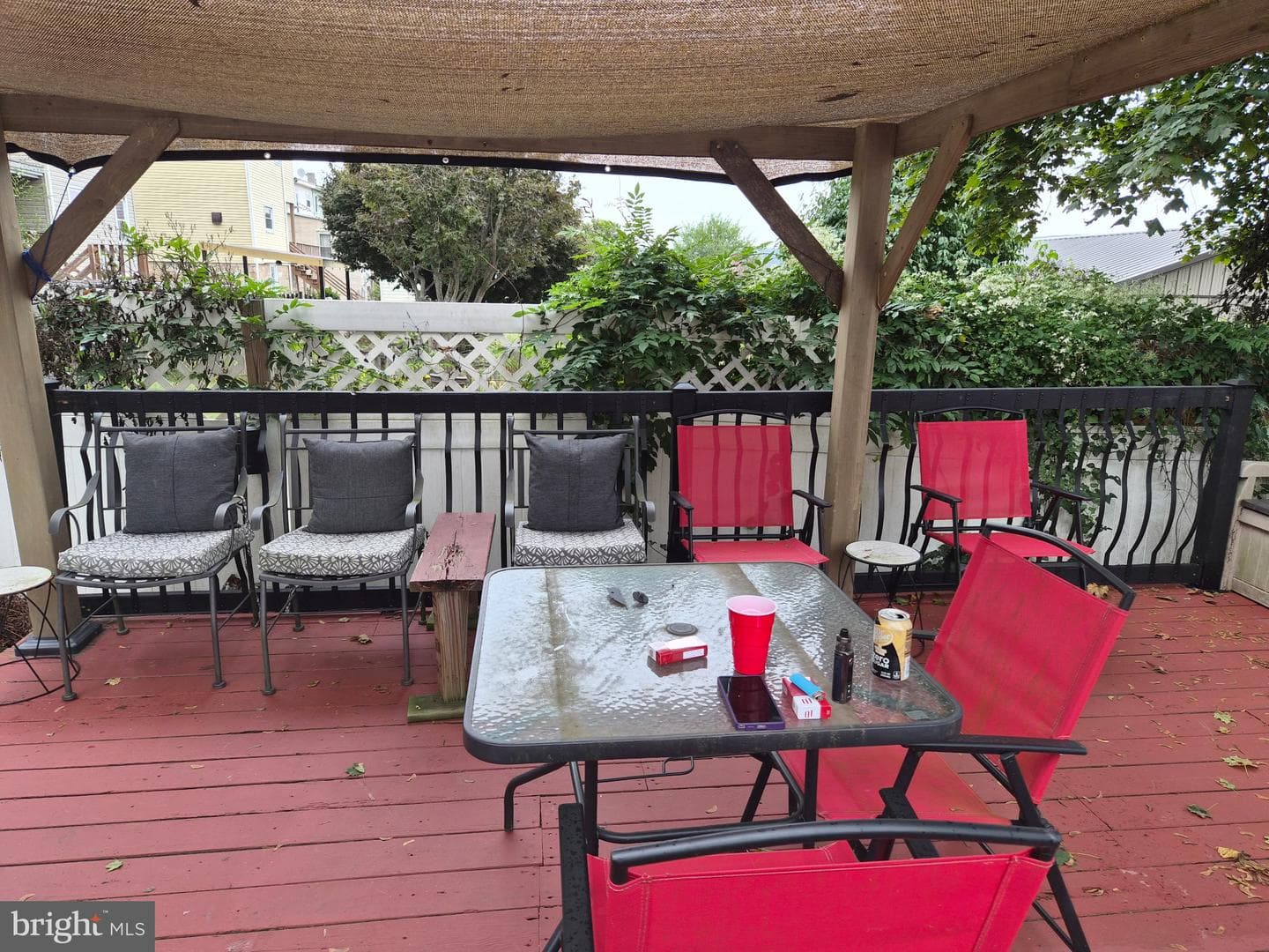 2 E Grand Avenue photo 64