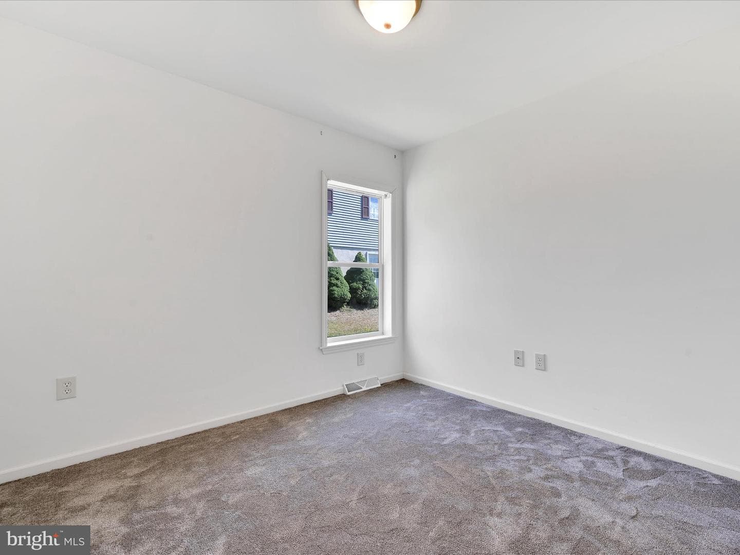 307 Wilson Avenue photo 18