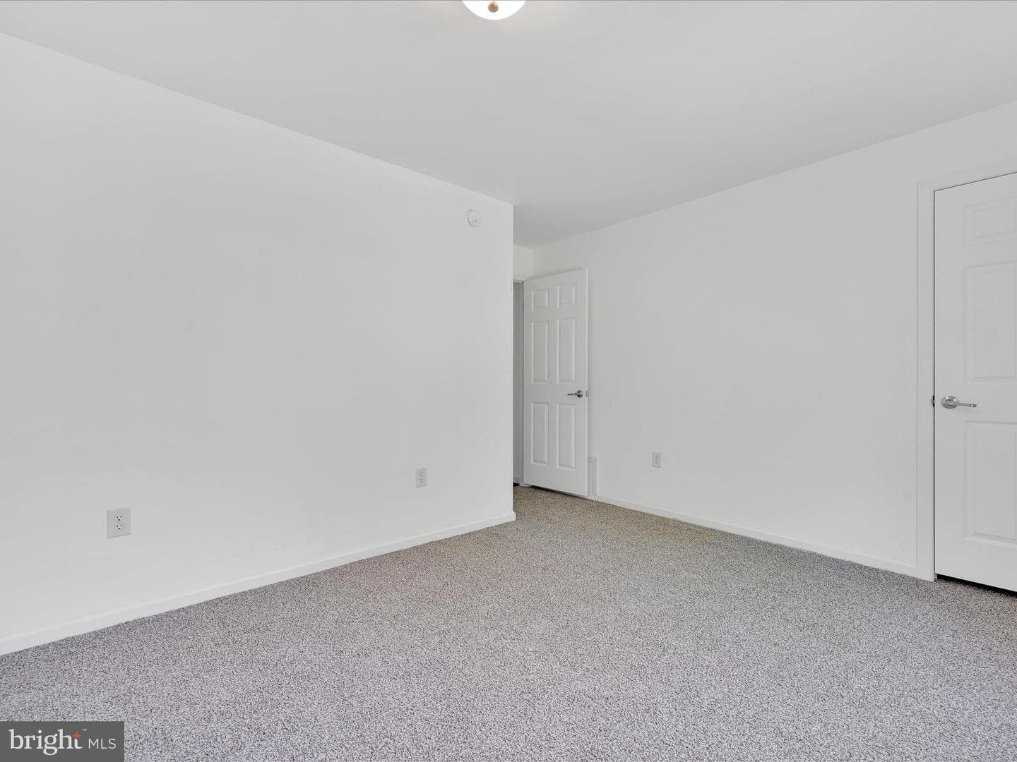 307 Wilson Avenue photo 22