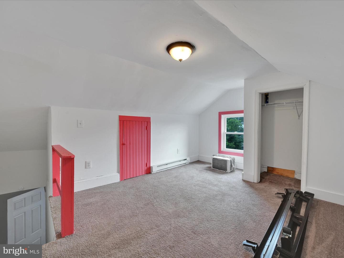 305 Beechwood Avenue photo 19