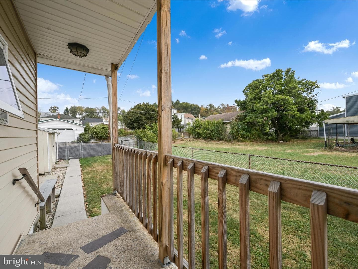 305 Beechwood Avenue photo 5