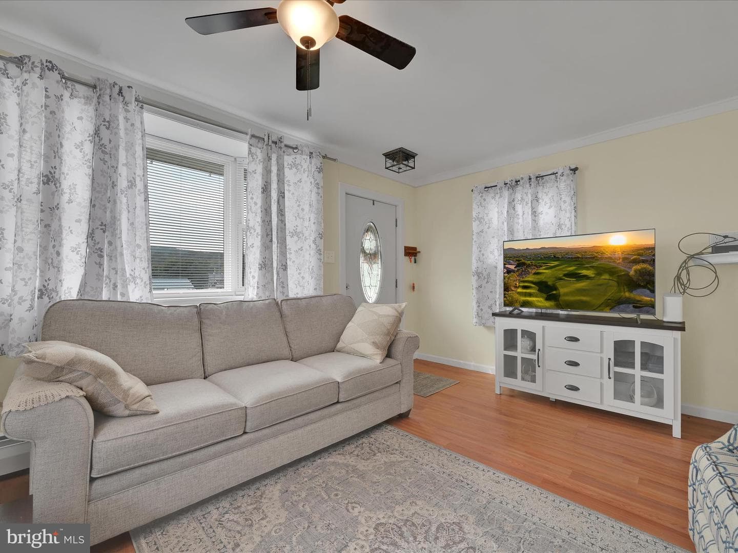 305 Beechwood Avenue photo 8
