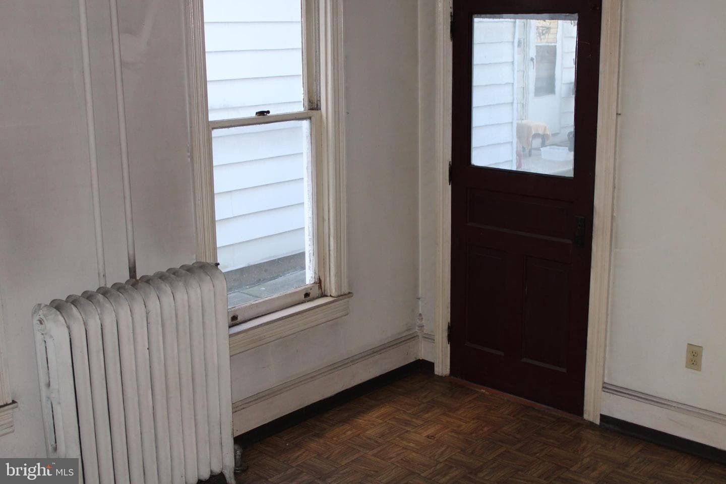 434 E Broad Street photo 9
