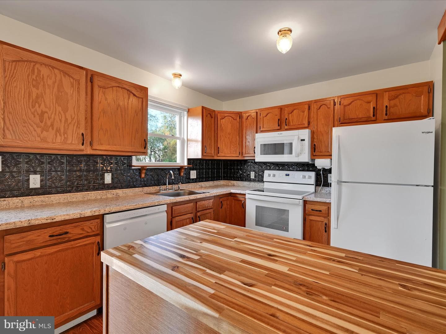 1712 Sitting Bull Drive photo 13