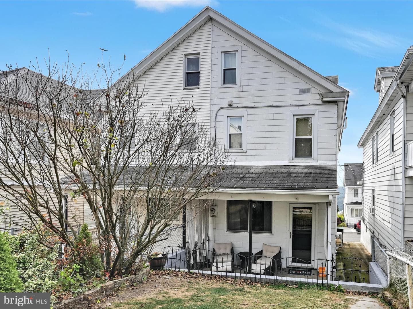 209 Indiana Avenue photo 27