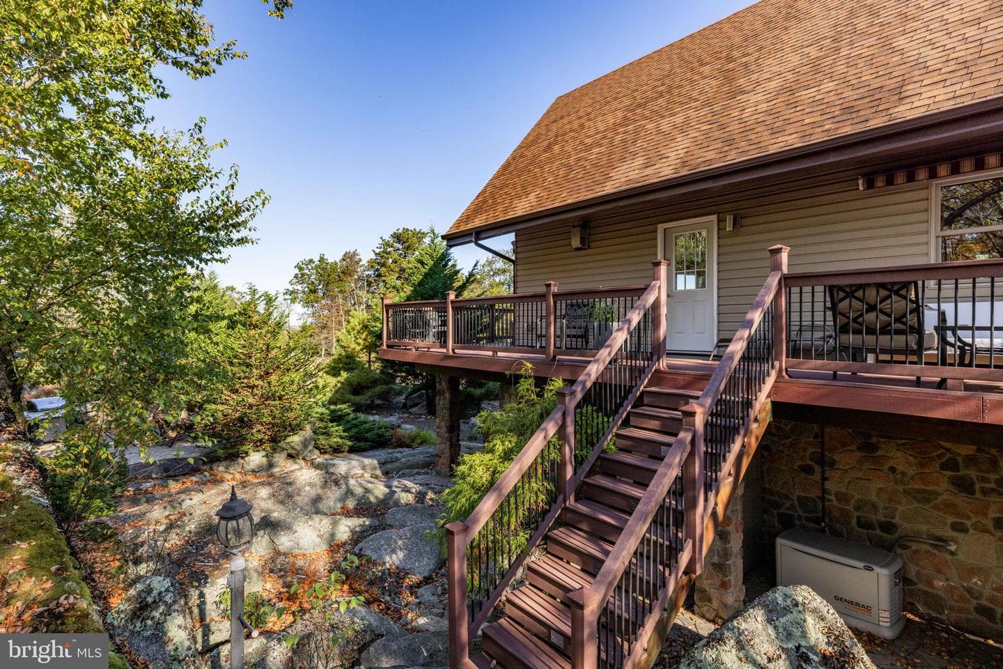 29 Blackhawk Boulevard photo 15