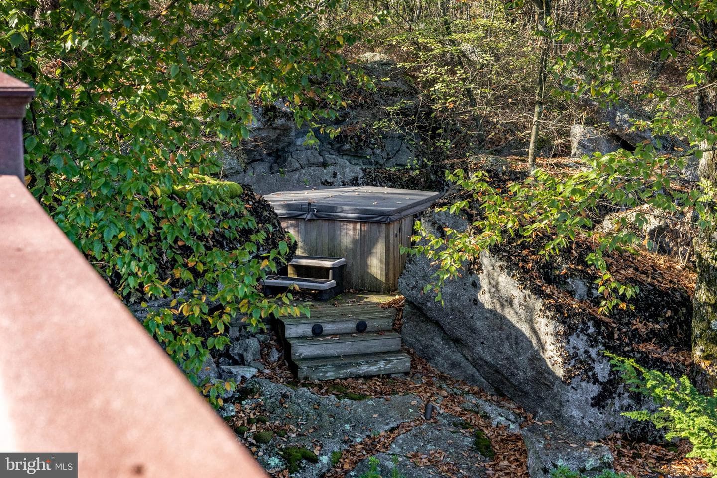 29 Blackhawk Boulevard photo 16