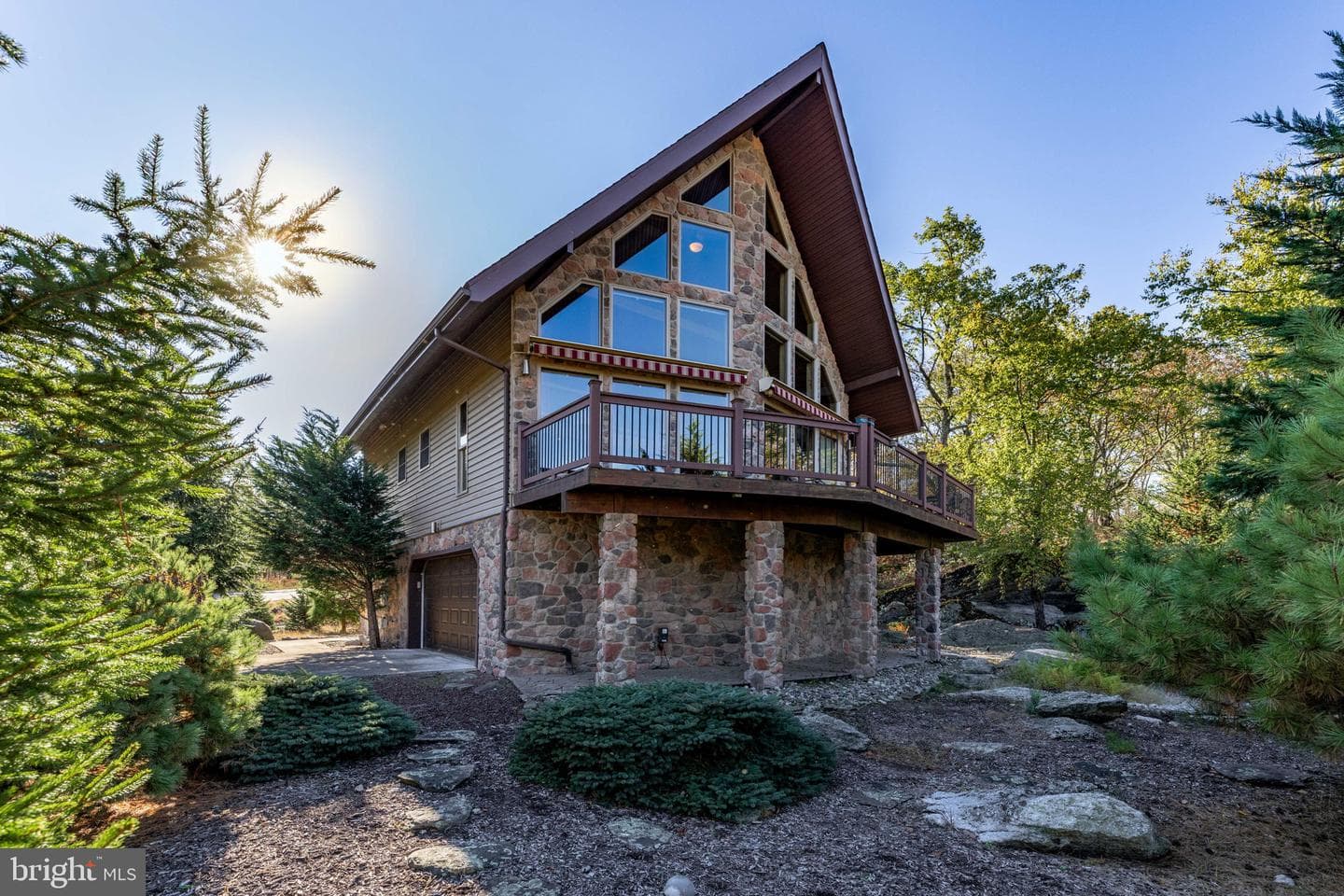 29 Blackhawk Boulevard photo 2