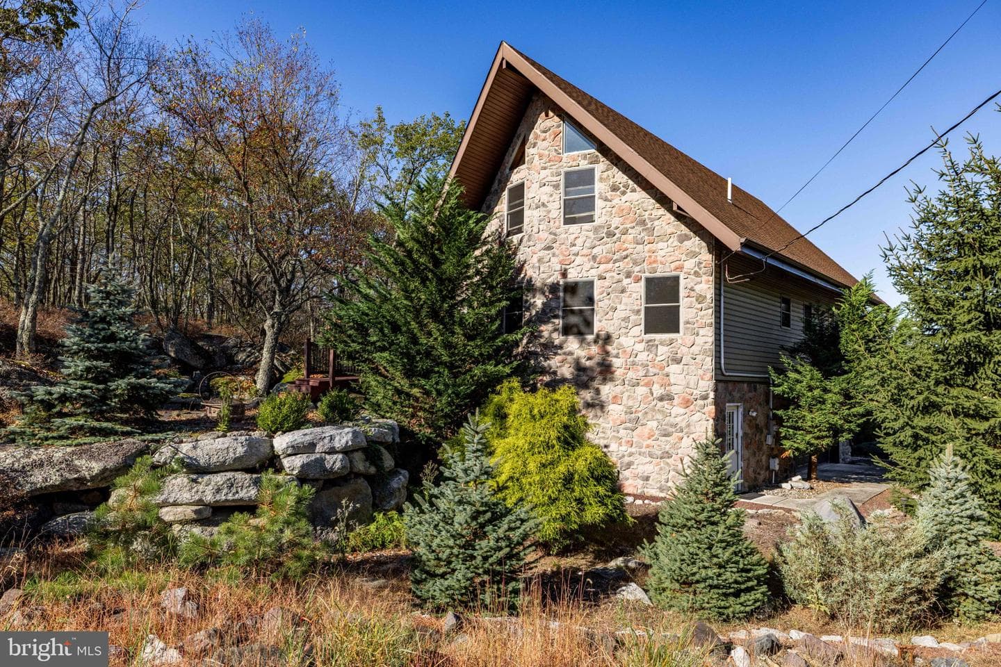 29 Blackhawk Boulevard photo 28