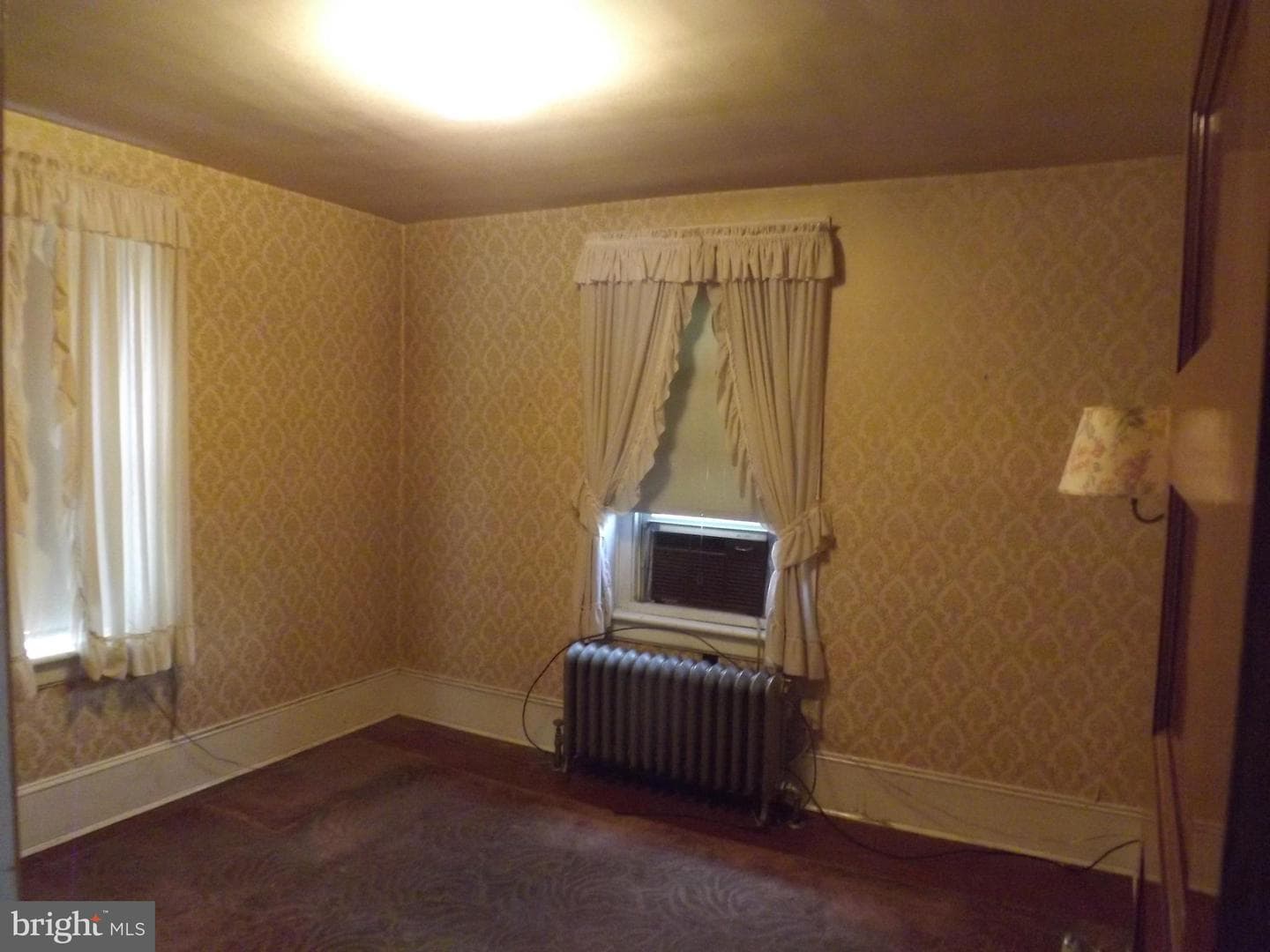 233 S South Street photo 23