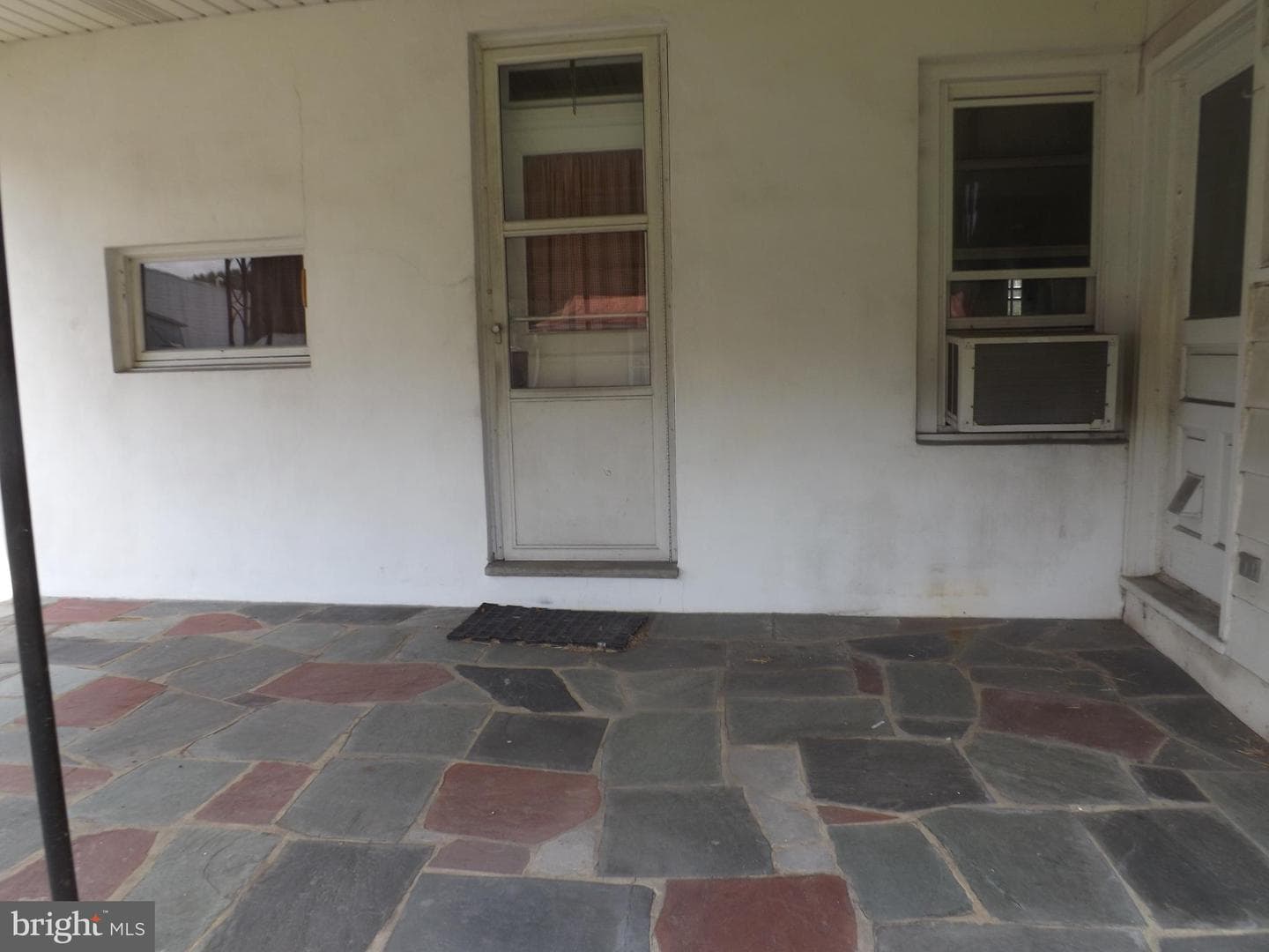 233 S South Street photo 8
