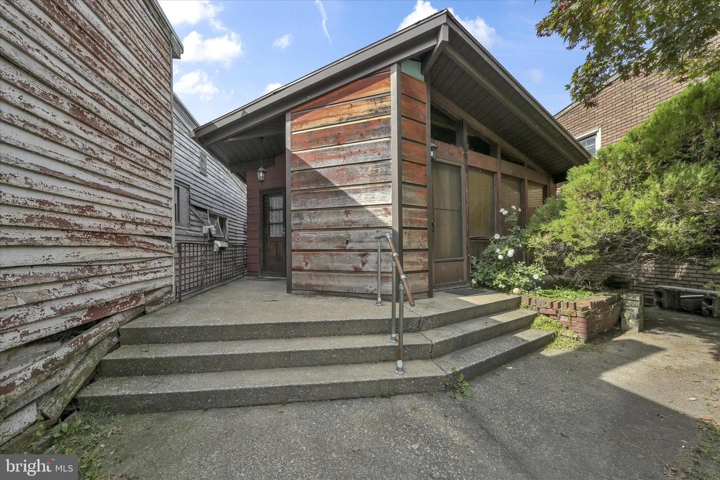 124 S 3rd Street photo 3