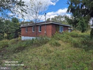 33 Adams Road photo 2