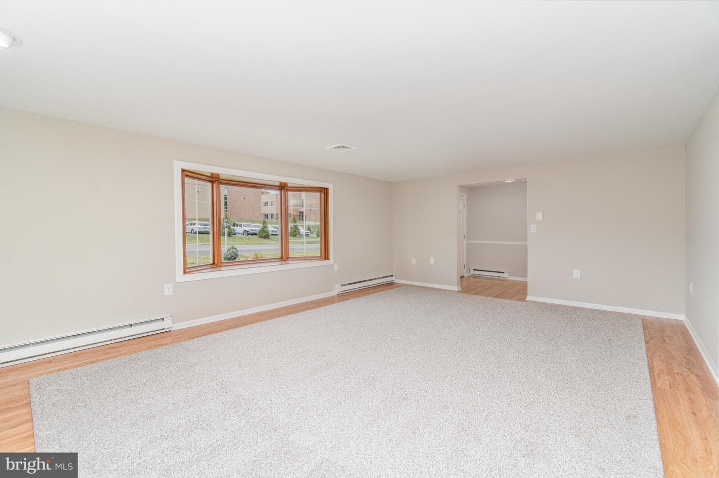 1386 Long Run Road photo 7