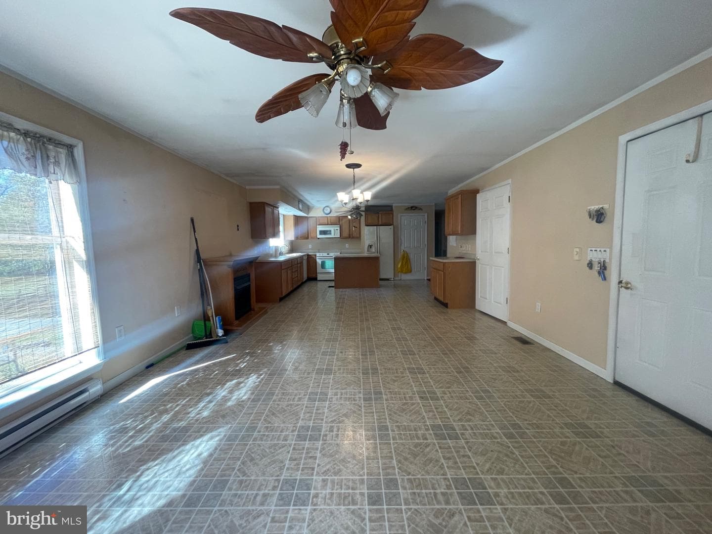 848 Trestle Court photo 8