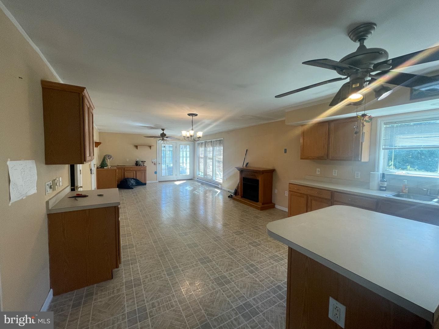 848 Trestle Court photo 9