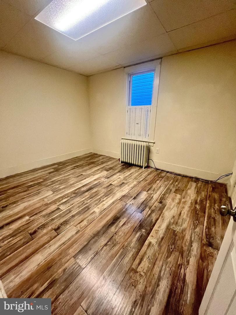 1528 E Grand Avenue photo 23