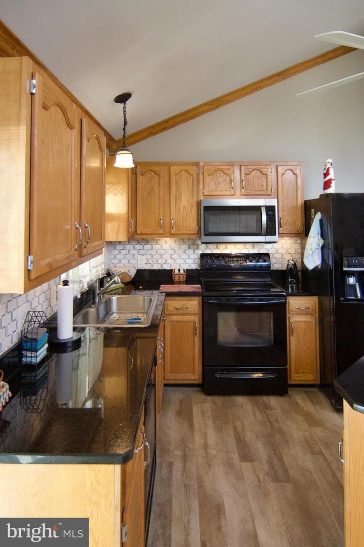 1400 Lightfoot Drive photo 4