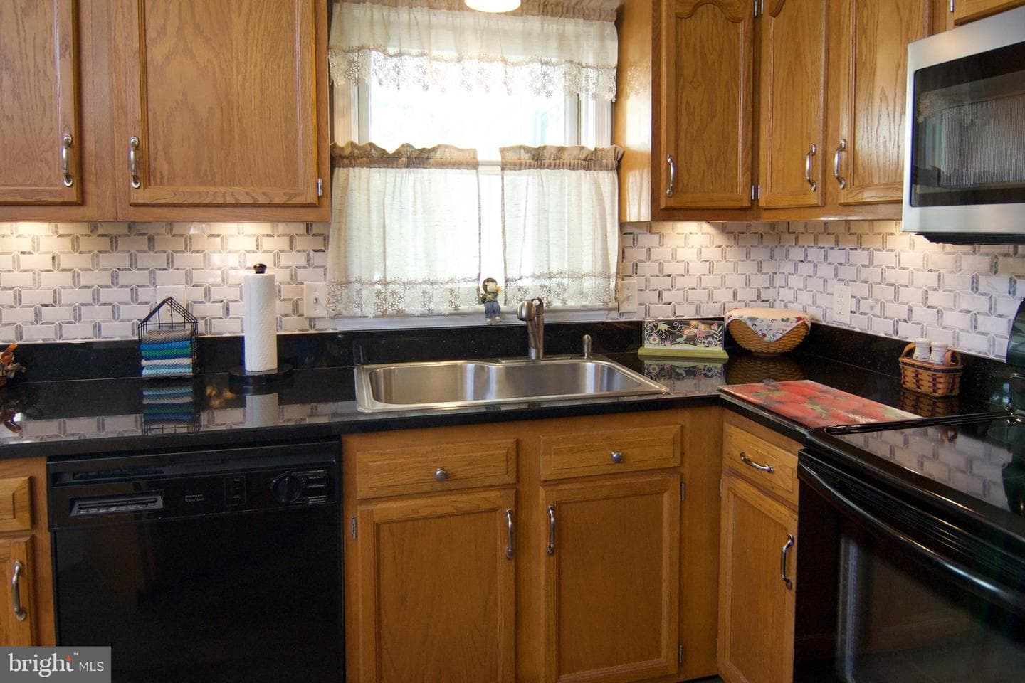 1400 Lightfoot Drive photo 6