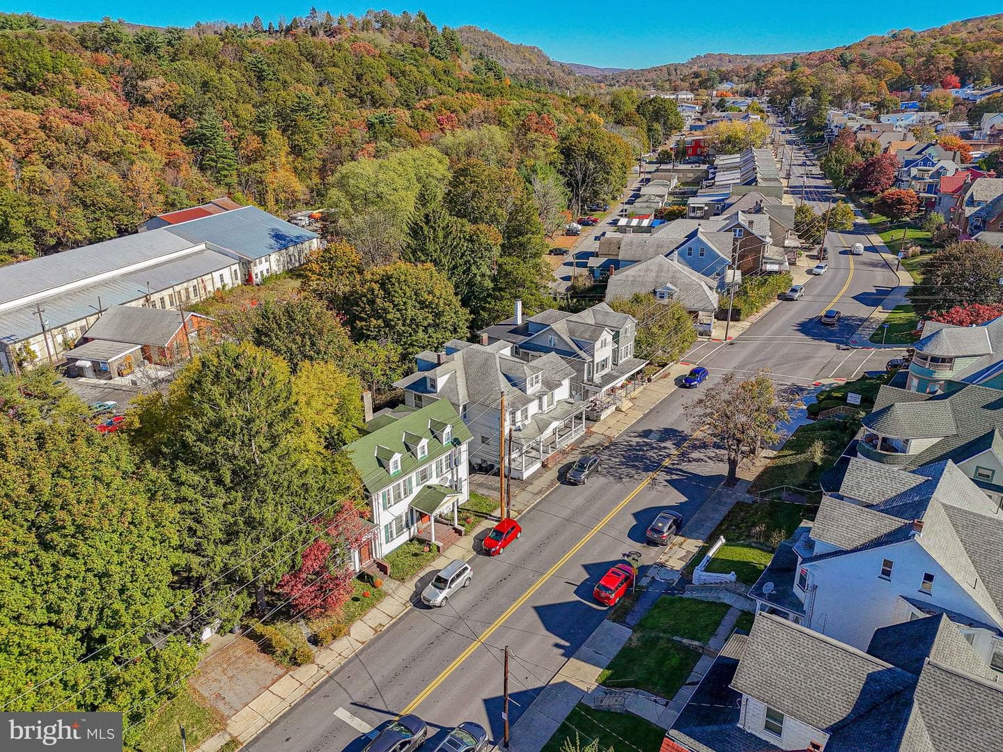 451 E Broad Street photo 4